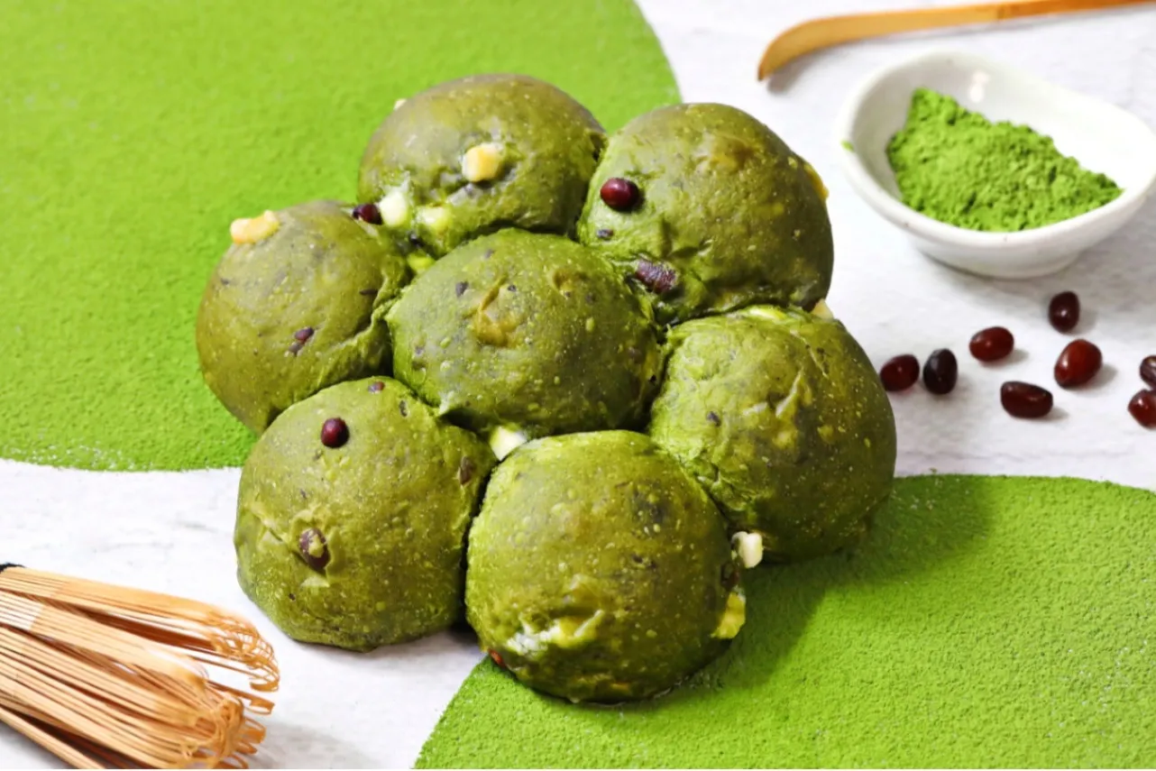 ▲「京生ちぎりパン～一番茶のお抹茶～」