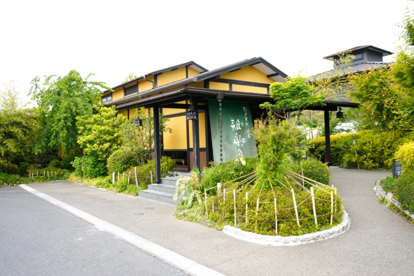 【埼玉】カップルで岩盤浴も！「杉戸天然温泉 雅楽の湯」デート_1097373