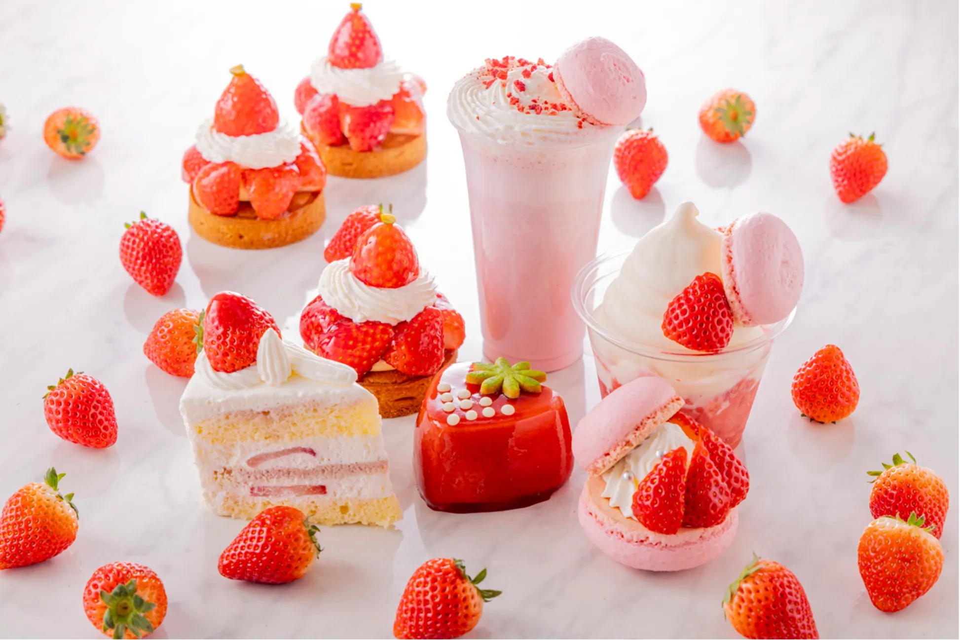 店舗限定のいちごスイーツも！パティスリー「ベルグの4月」南町田にオープン