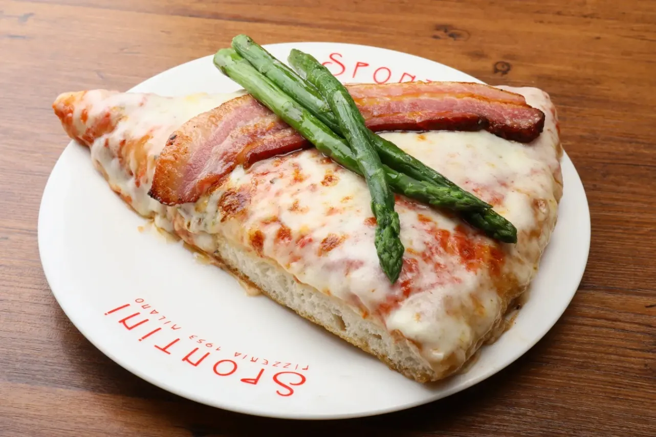ミラノ発!老舗ピッツェリア「スポンティーニ」の新店が新宿に ミラノ発!老舗ピッツェリア「スポンティーニ」の新店が新宿に