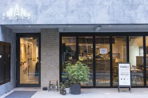 新宿で終電を逃したら…3,300円～のおしゃれゲストハウスが女子の味方すぎ！