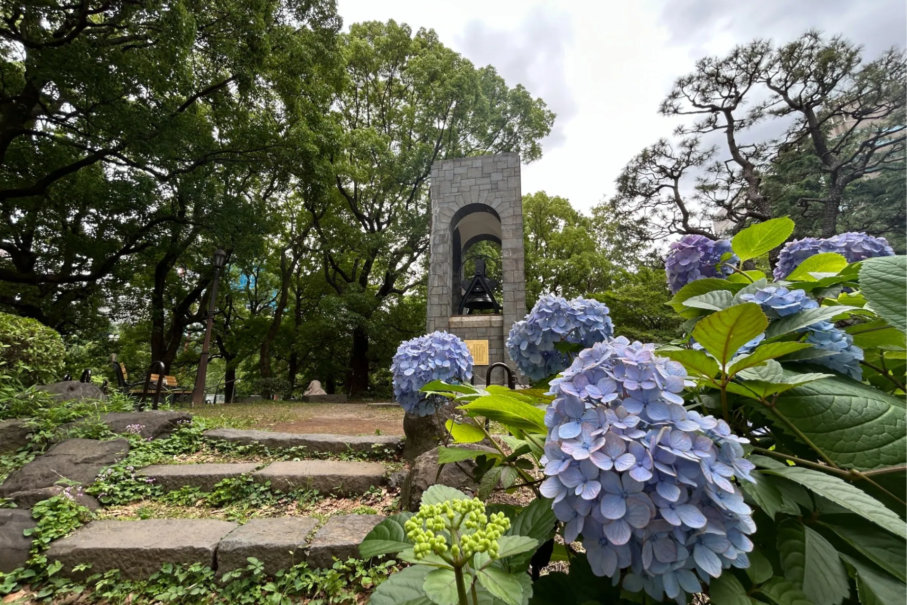 お昼の鐘の音、聞いたことありますか？日比谷公園「自由の鐘」へ