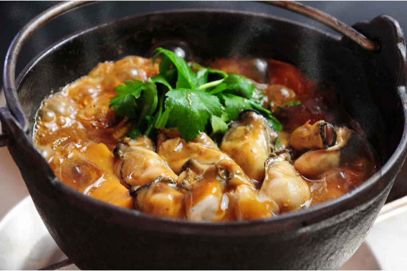 【東京】「爆盛りカキ鍋」も！ディナーデートで食べたい「絶品カキ鍋」3選_1903179