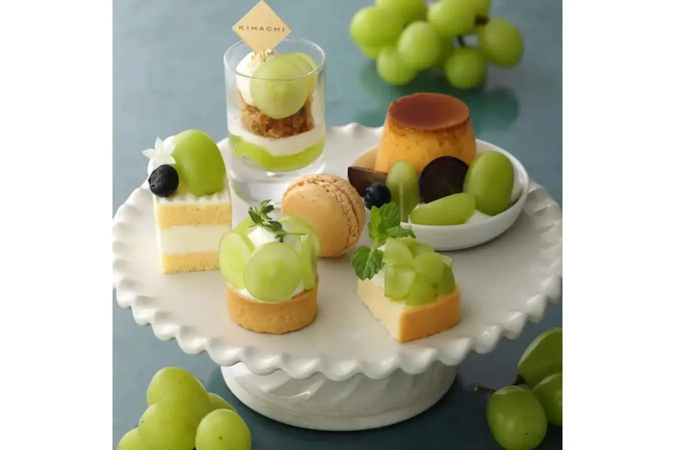 ▲スイーツは、新作を含む10種がラインナップ（写真は一部）