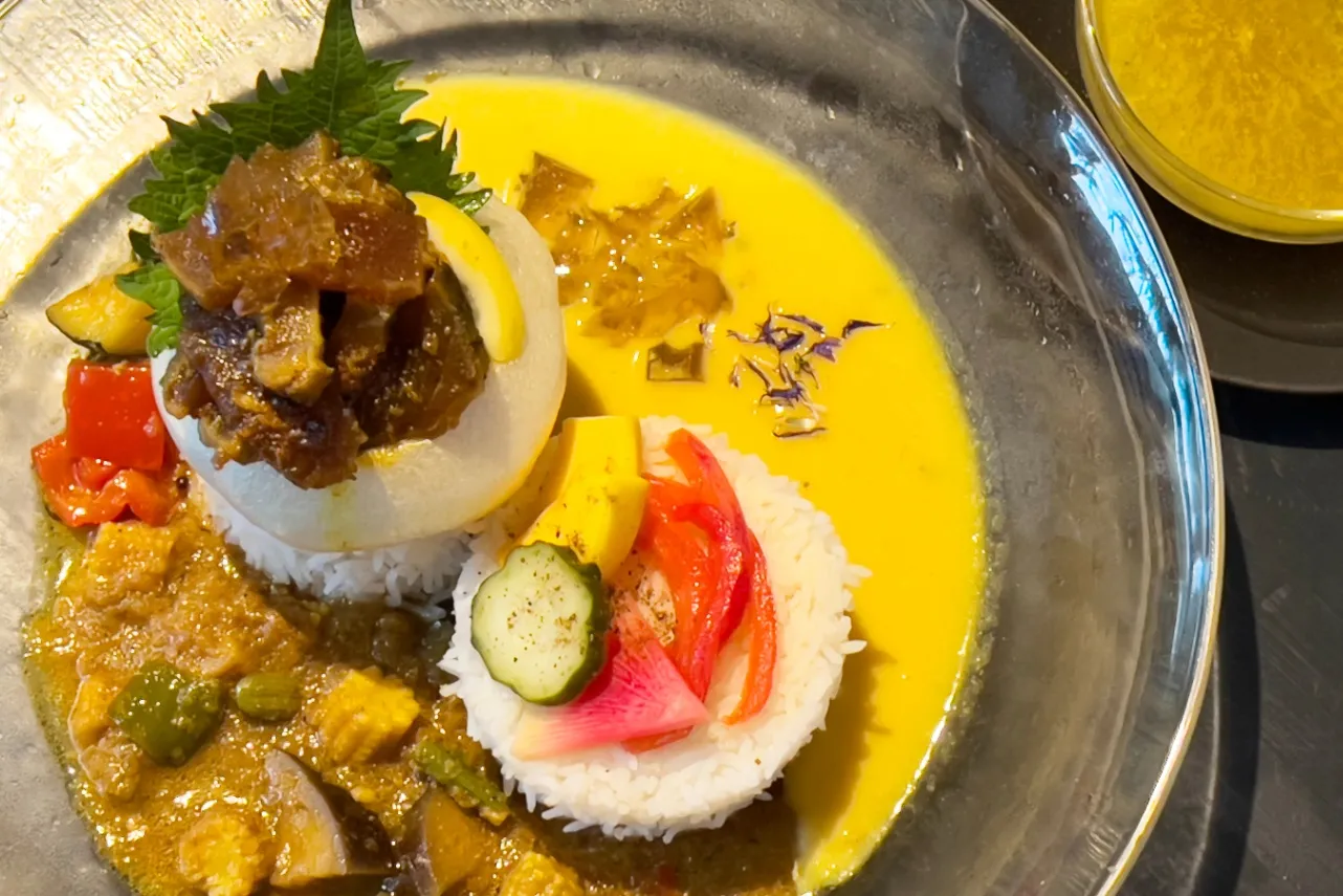 衝撃的すぎる「冷やしカレー」を見逃すな!今夏注目の代々木八幡「ヴァジ スパイス」_1679709