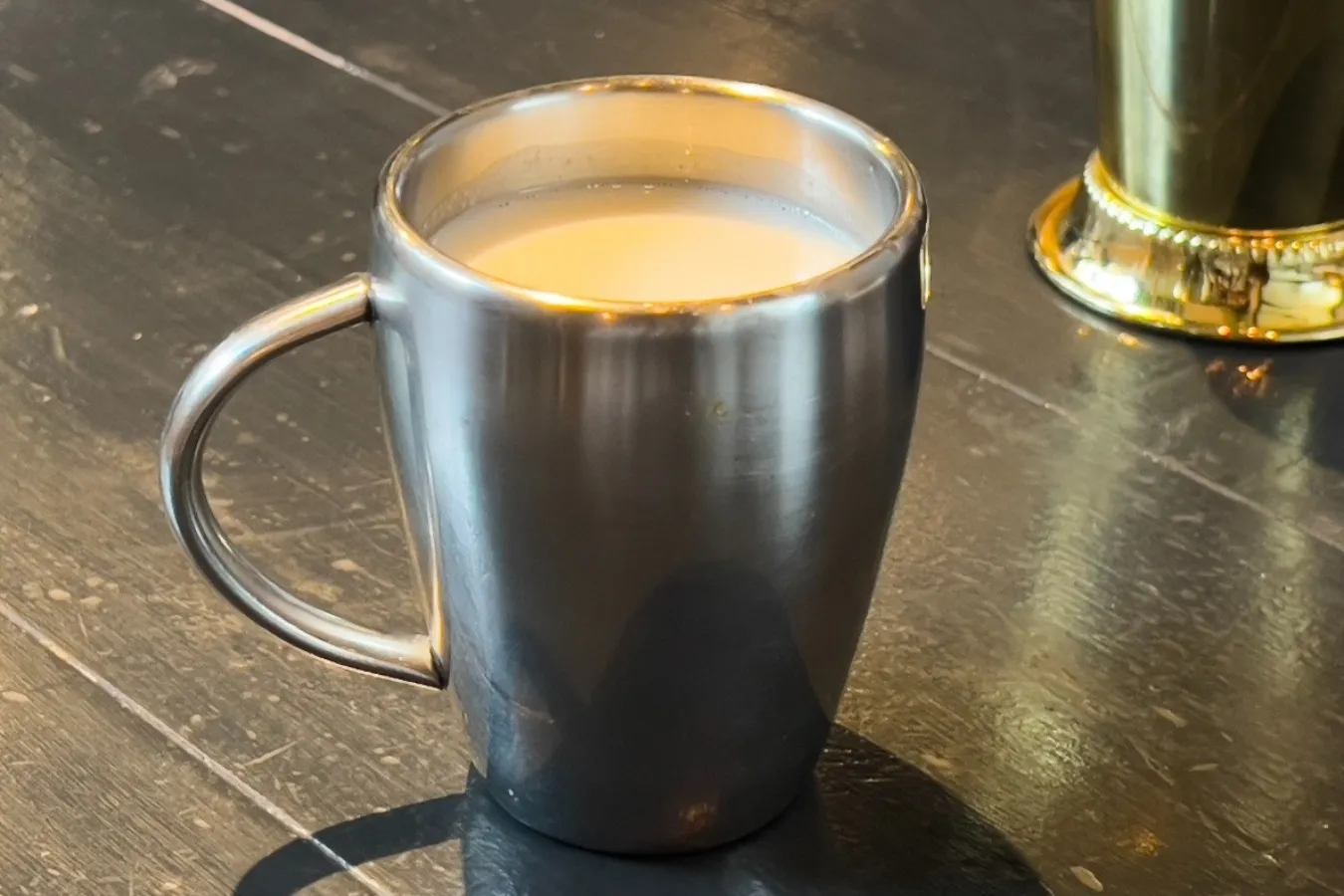 ▲「発酵ラッシー」（700円）。米麹を用いた甘酒のようなラッシー。砂糖不使用なのに甘酸っぱさがある