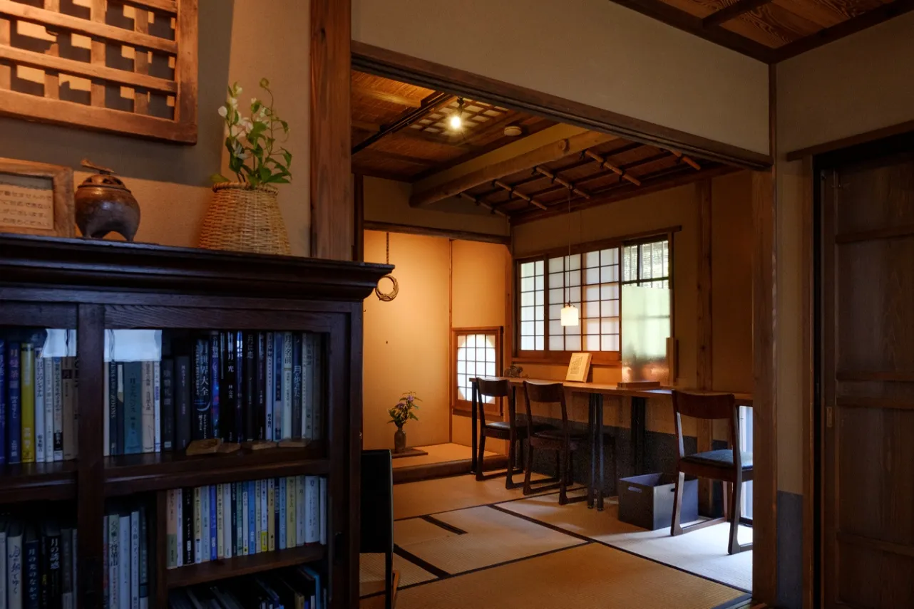茶室を改装した喫茶店。八王子市「月待チ珈琲店」_1243840