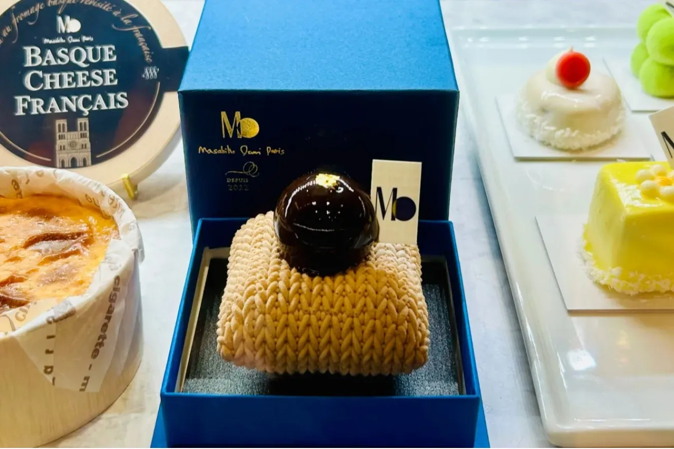 ▲東京駅限定で用意される冷凍の「モンブラン ジャポネ ノワール」（撮影：レッツエンジョイ東京編集部）