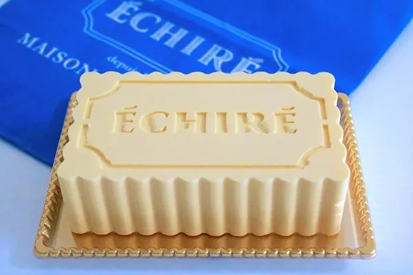 幻のバターケーキ「ガトー・エシレ ナチュール」実食レポ