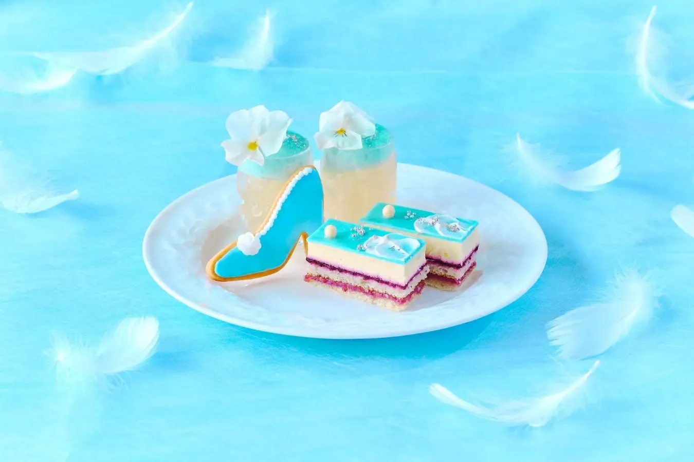 “海＆空”モチーフのプリンセスアフタヌーンティーが登場！横浜のレストランで_2246395