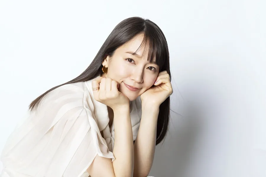 吉岡里帆さんのプライベートなおでかけ事情と4月8日スタートのドラマ『レンアイ漫画家』の見どころをインタビュー！