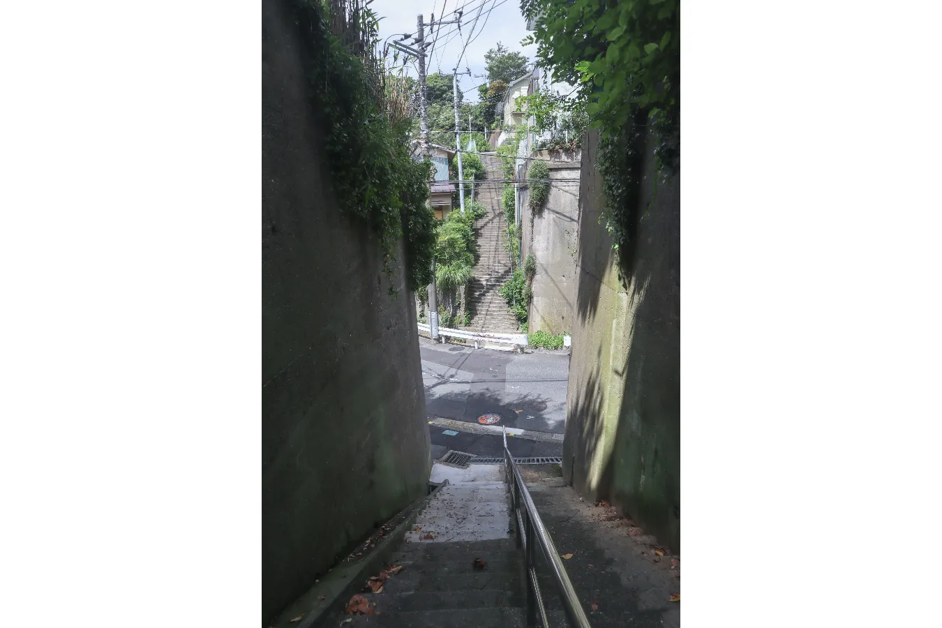 行き止まりの道『ドンツキ』の魅力とは? 横須賀「迷路のまちのドンツキでさまよう」_1767526