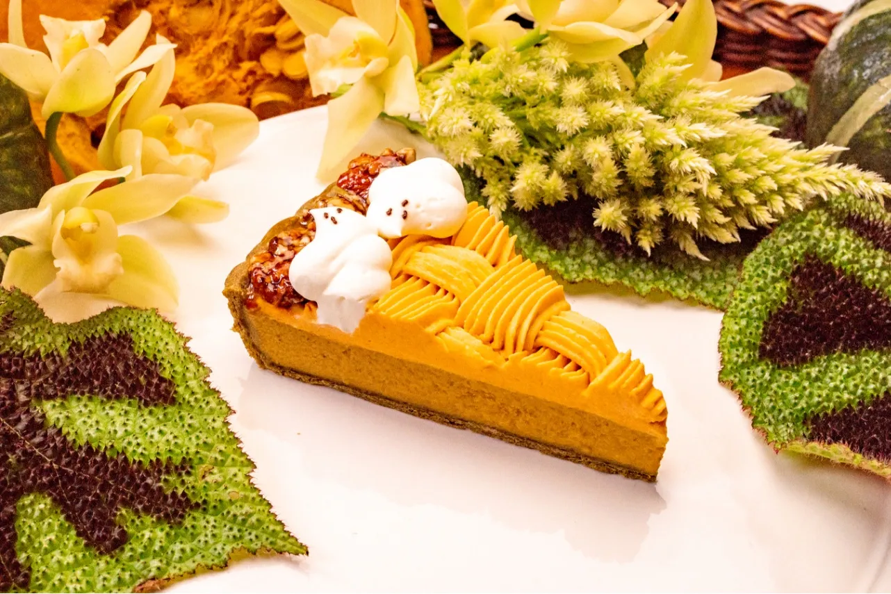 タルト専門店「キル フェ ボン」“紫芋＆かぼちゃ”のハロウィン限定