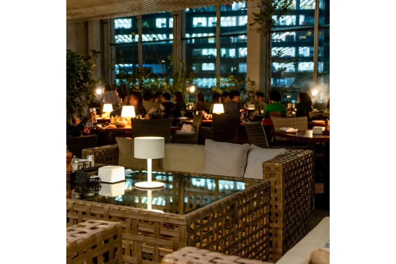 ラグジュアリーな屋上庭園で、贅沢なひとときを「ARK HILLS SOUTH TOWER ROOFTOP LOUNGE～六本木BBQビアガーデン～」_2493469