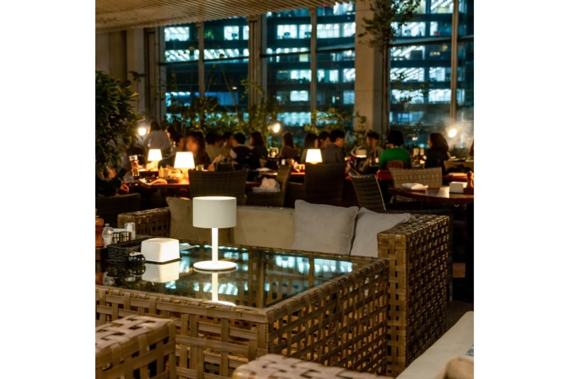 ラグジュアリーな屋上庭園で、贅沢なひとときを「ARK HILLS SOUTH TOWER ROOFTOP LOUNGE～六本木BBQビアガーデン～」