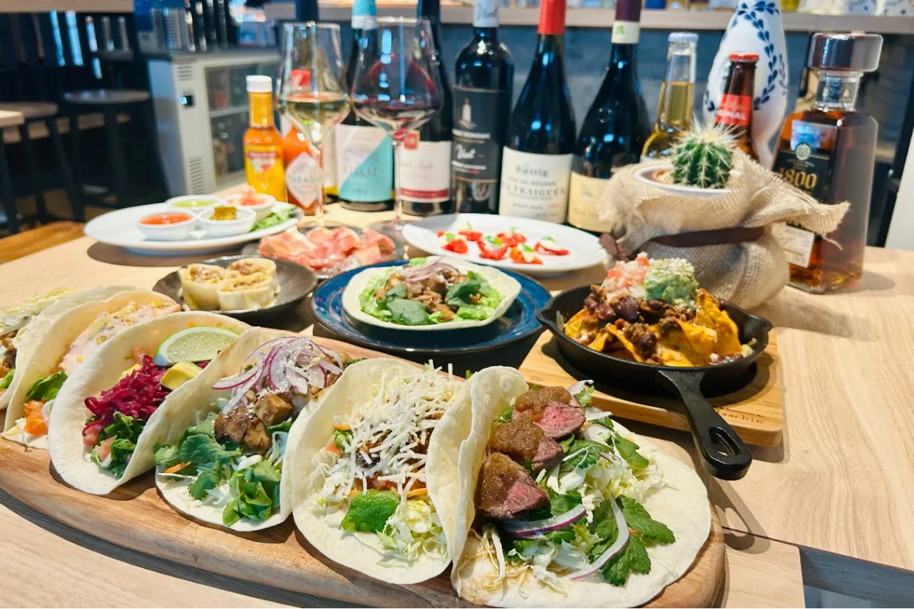 ▲「Mex Kitchen & Bar Maachin」（撮影：レッツエンジョイ東京編集部）