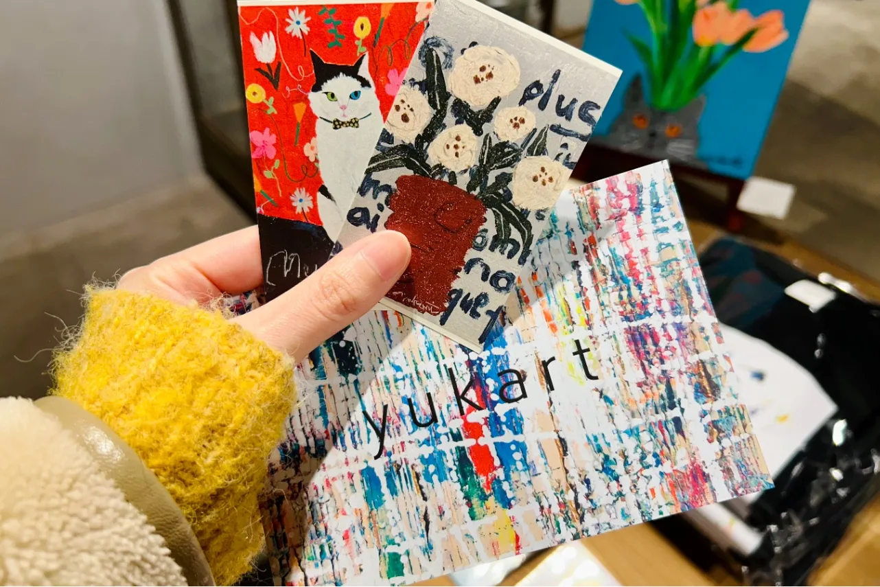 ▲訪れた当日はyukartさんの作品が展示中でした（撮影：レッツエンジョイ東京編集部）