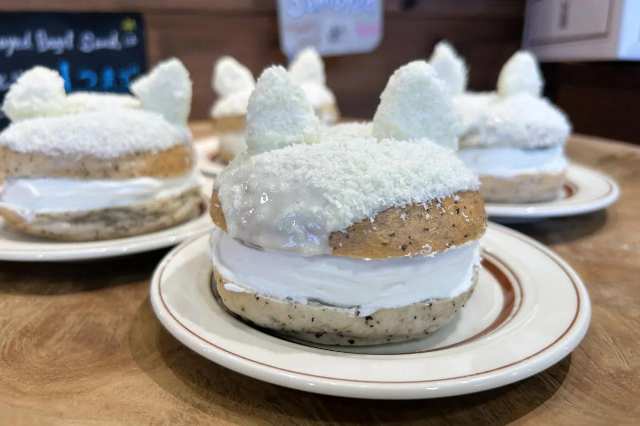 ▲ふわっと軽いクリームチーズホイップがたっぷり！
