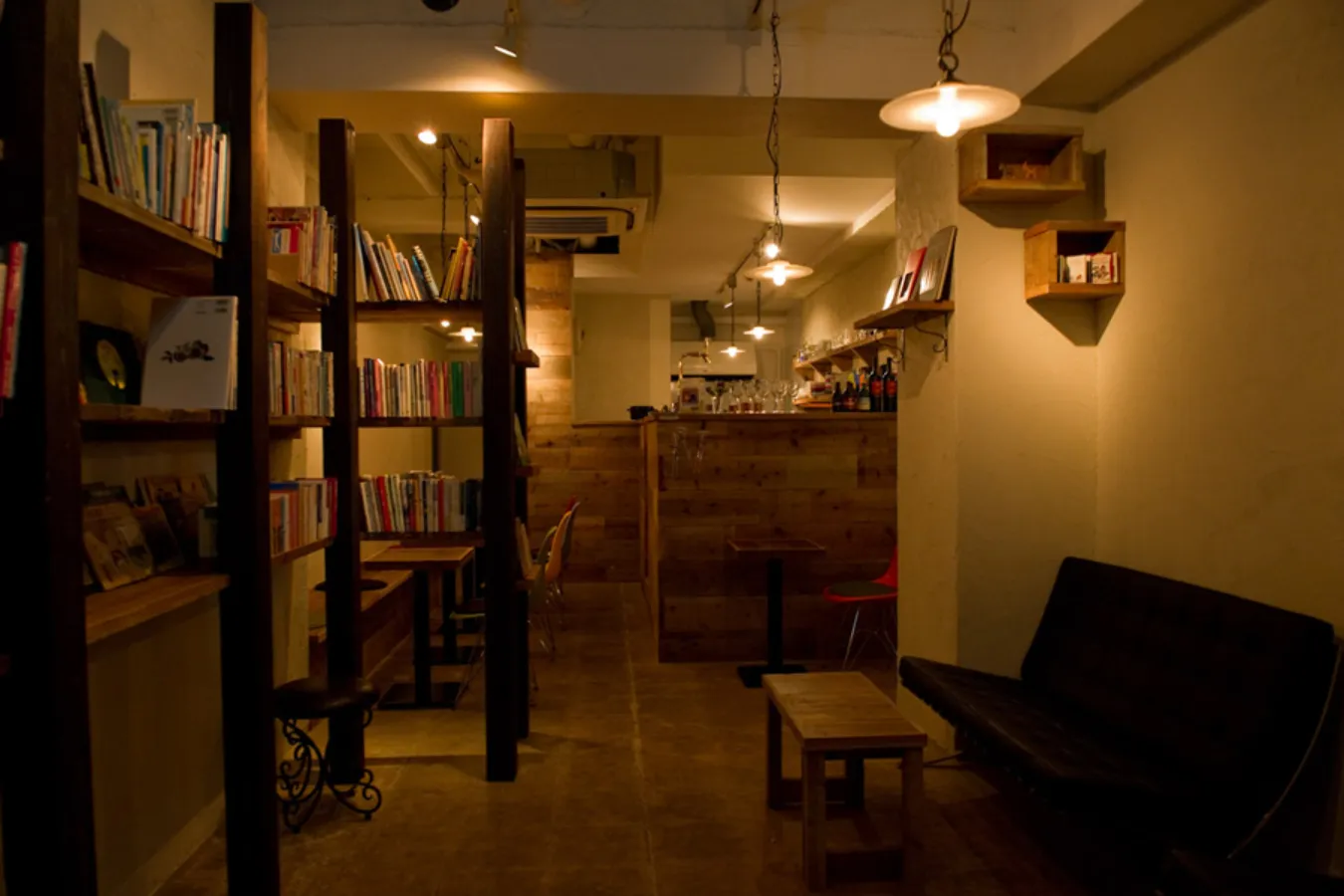 【渋谷】一人で気ままに読書できる♪ブックカフェ3選_1716221