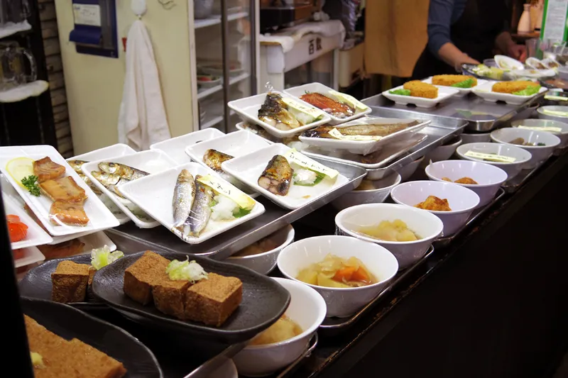 お酒も、おつまみも全部100円～！東京の百均居酒屋3選