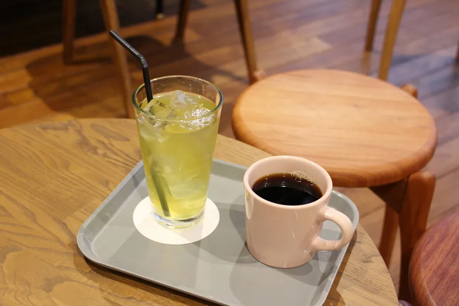 一日過ごせるブックカフェ。六本木「文喫」レポ_2896490