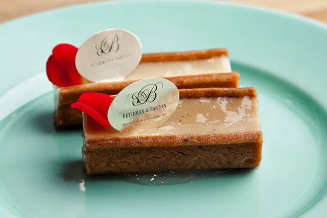 パリの老舗店「ベッジュマン & バートン」の香り立つ紅茶スイーツ【スイーツ連載 Vol.2】