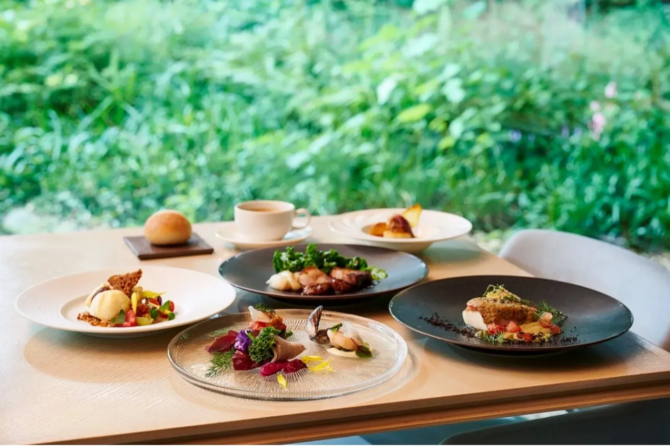 ▲東京都庭園美術館　レストランコース料理一例（画像提供：東京都庭園美術館）
