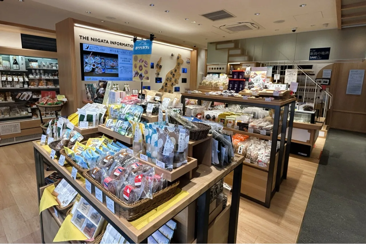 ▲「銀座・新潟情報館 THE NIIGATA」1階