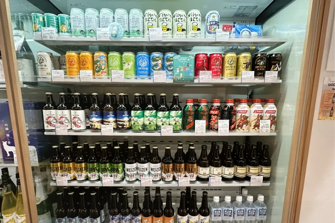 ▲多彩なクラフトビールがズラリ