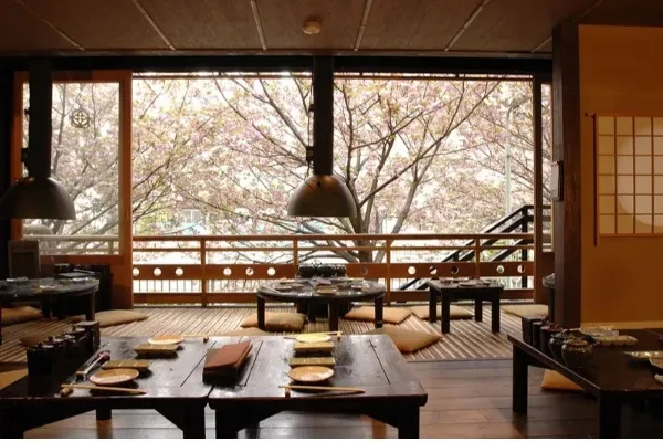 【中目黒】桜が見えるレストラン4選！お花見デートにも◎