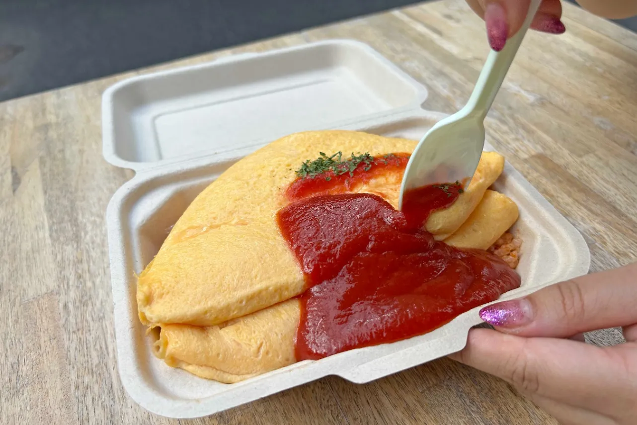 タマゴ好き必食！表参道「little pool coffee」の“無限オムライス”_1564270