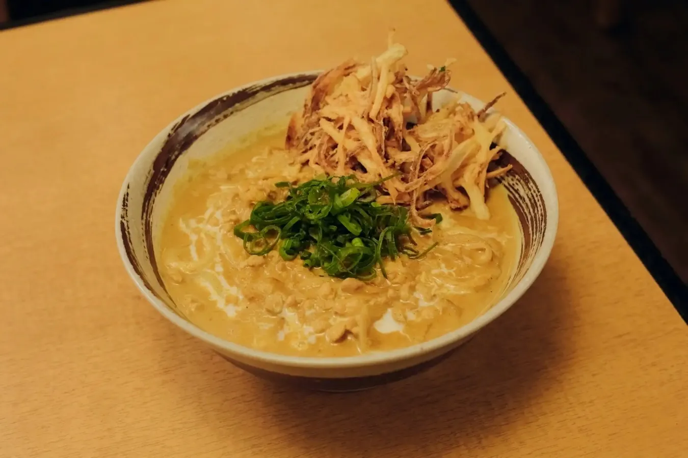 ▲「かき揚げカレーうどん」（税別1,280円）