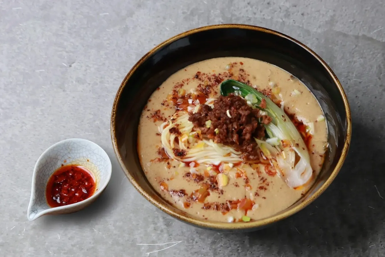 ▲「ファイヤー担々麺」（1,230円）