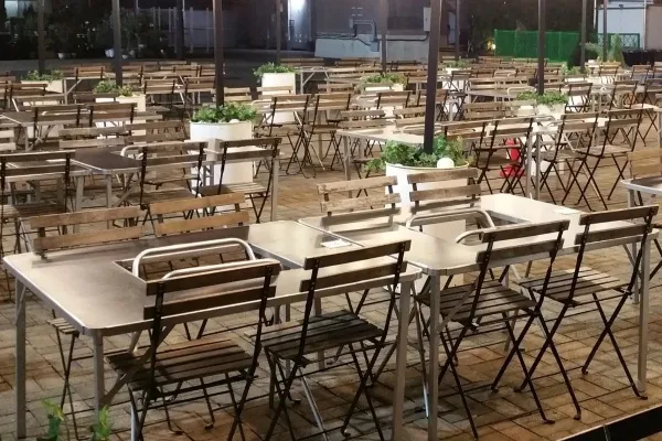 アクセス抜群！新宿の屋上でBBQ「京王BBQガーデン」