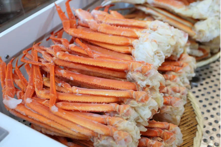 “高級カニ”が100g1,000円台!?新橋に「かに地獄」ならぬ天国みたいな場所があった_2902923