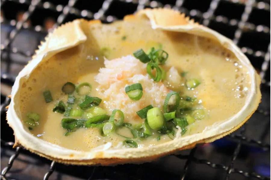 “高級カニ”が100g1,000円台！？新橋に「かに地獄」ならぬ天国みたいな場所があった_2902936