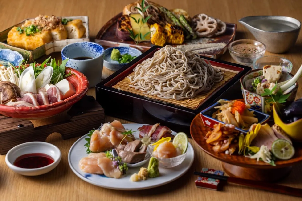 蕎麦居酒屋「十割そば鳥料理 相馬庵 丸の内」オープン!天ぷらや炉端焼きも_2752426