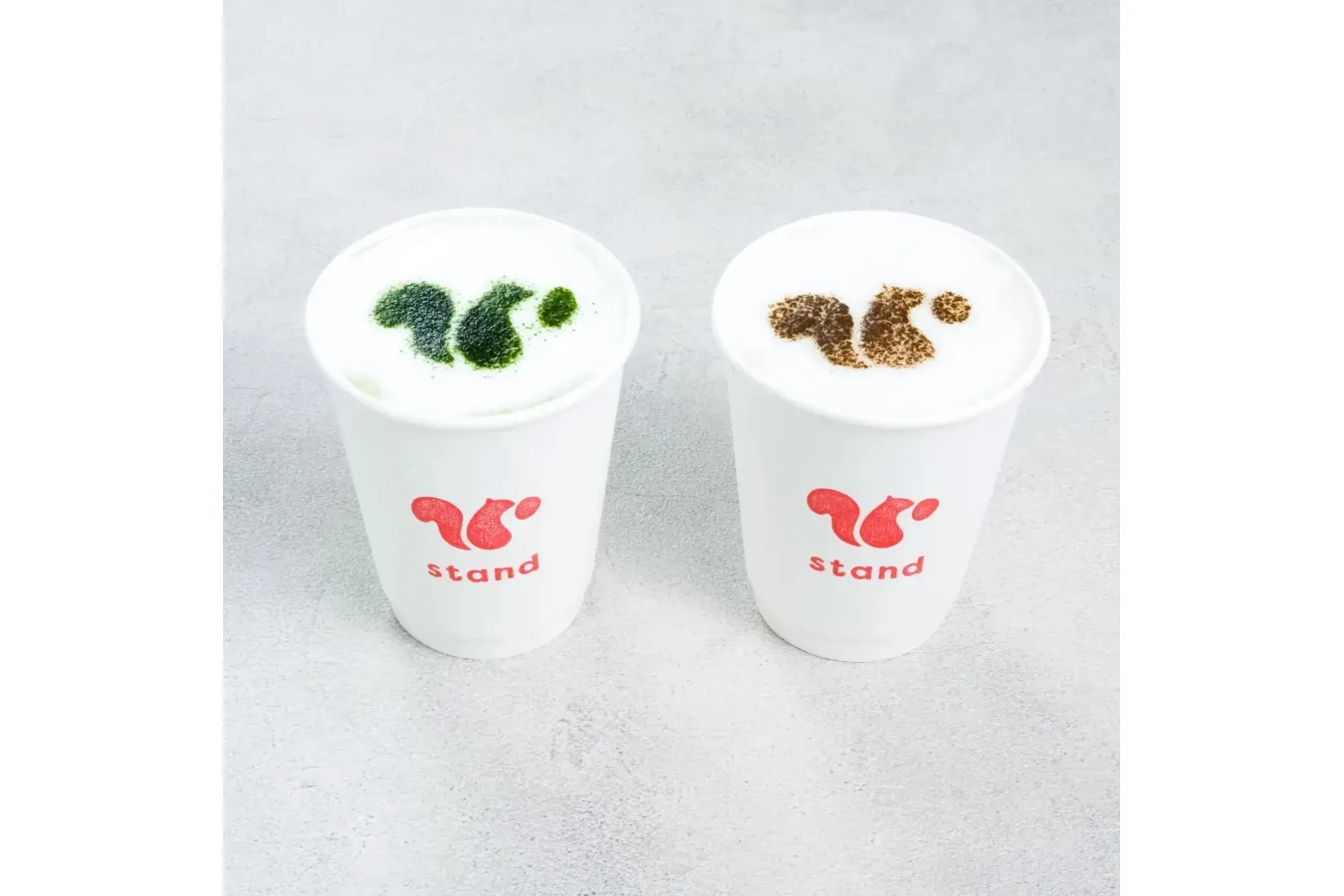 ▲左「抹茶ティーラテ」右「アッサムティーラテ」