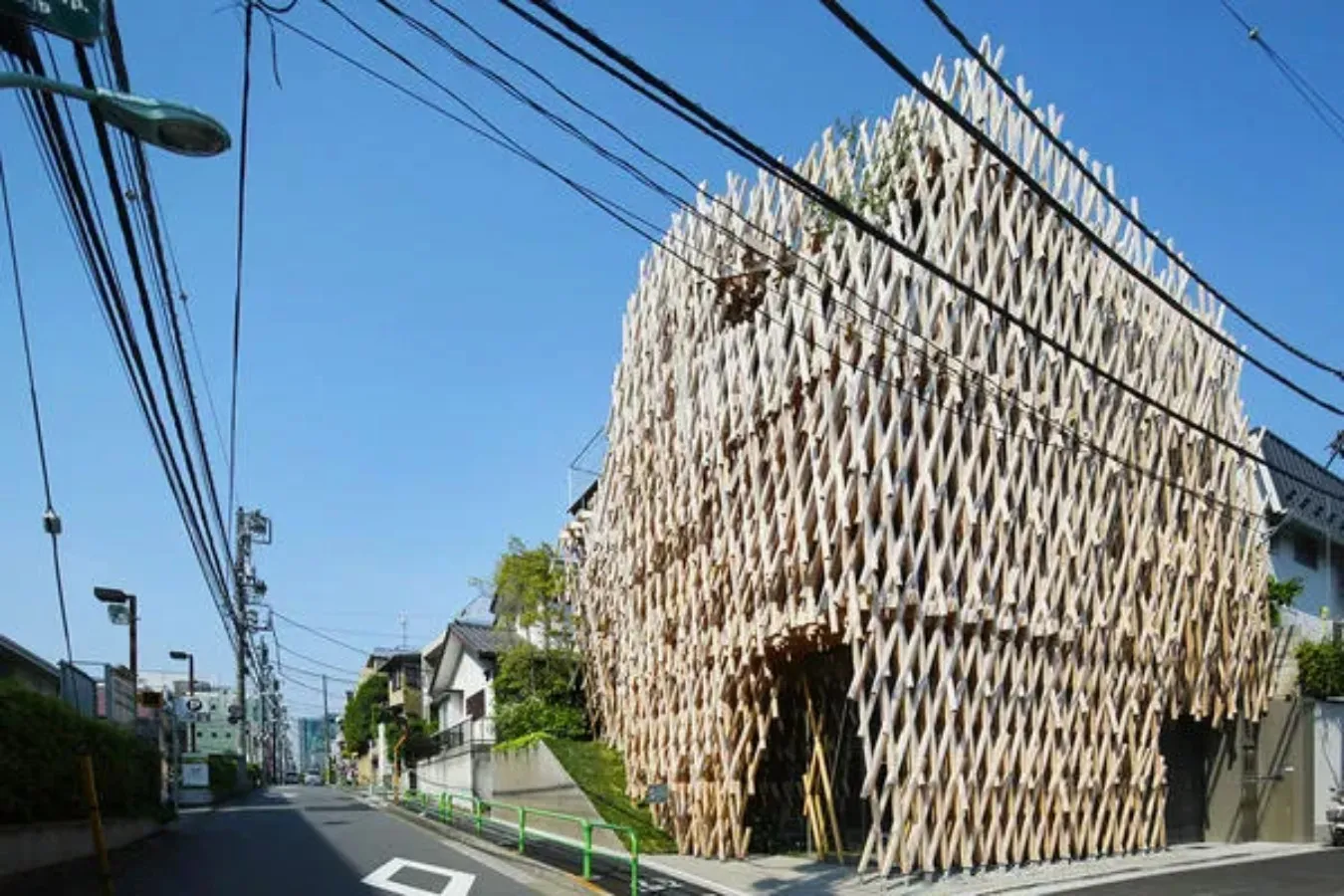 ▲サニーヒルズ南青山店 外観