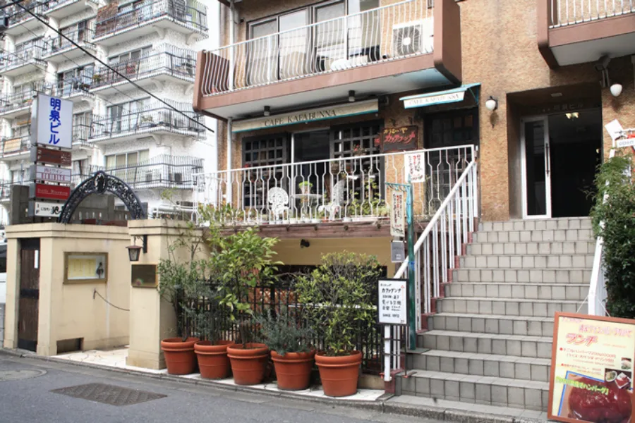 ▲マンションの2階にありますが、見つけづらくはありません