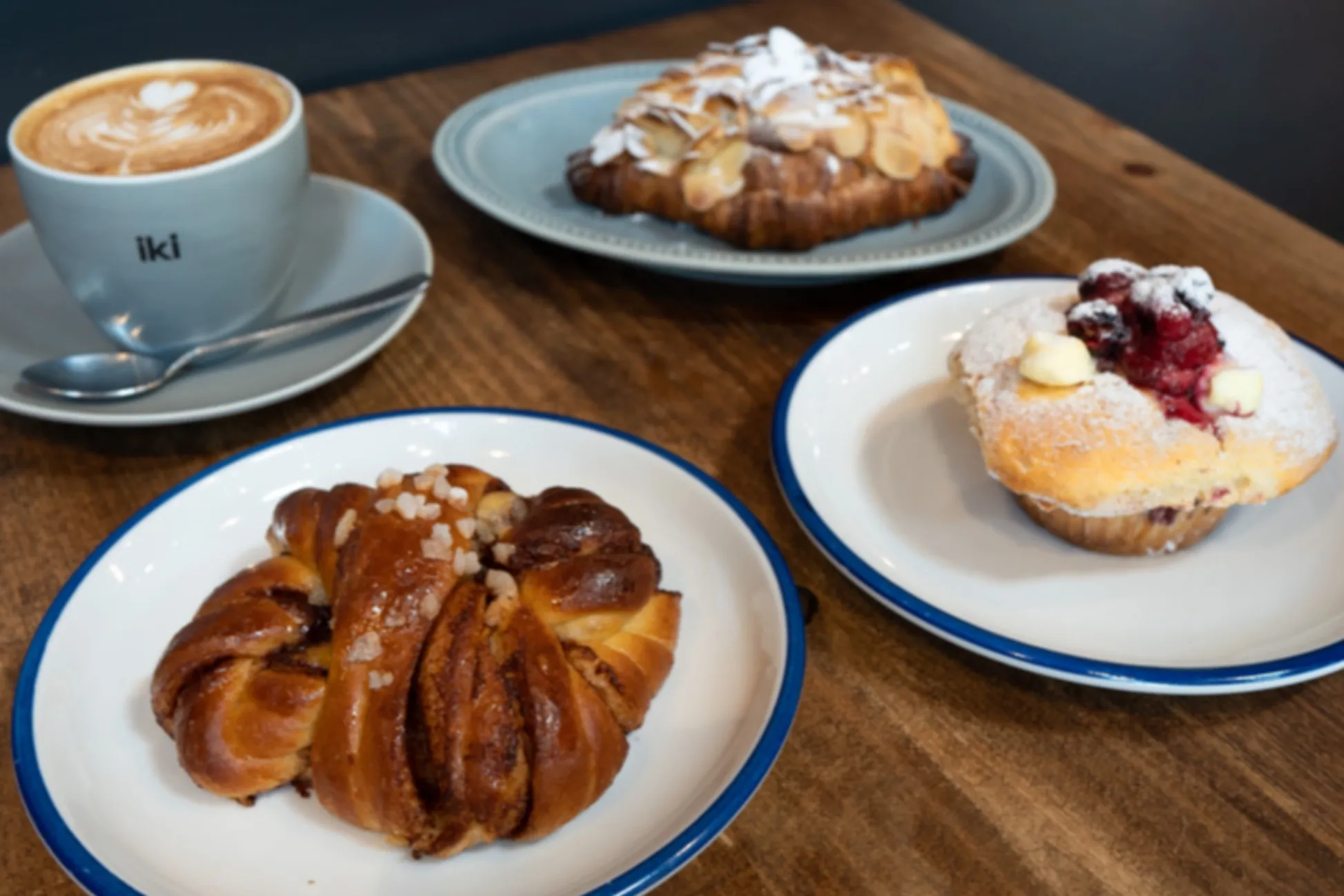 隅田川沿いでヨーロッパ旅気分!?カフェ「iki Roastery & Eatery」へ