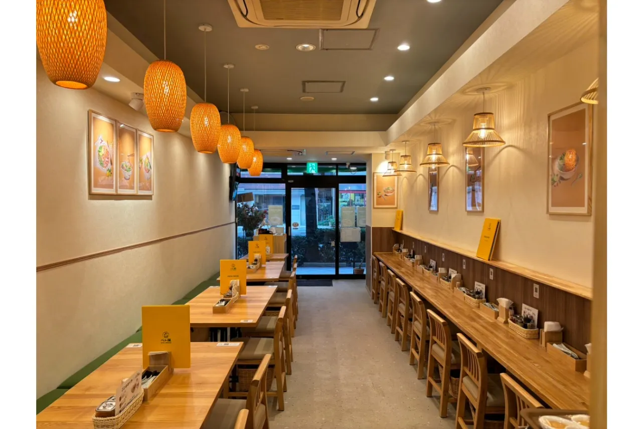 10時間以上煮込んだスープ！ベトナムフォー専門店「ベト屋 人形町店」がオープン_1925770