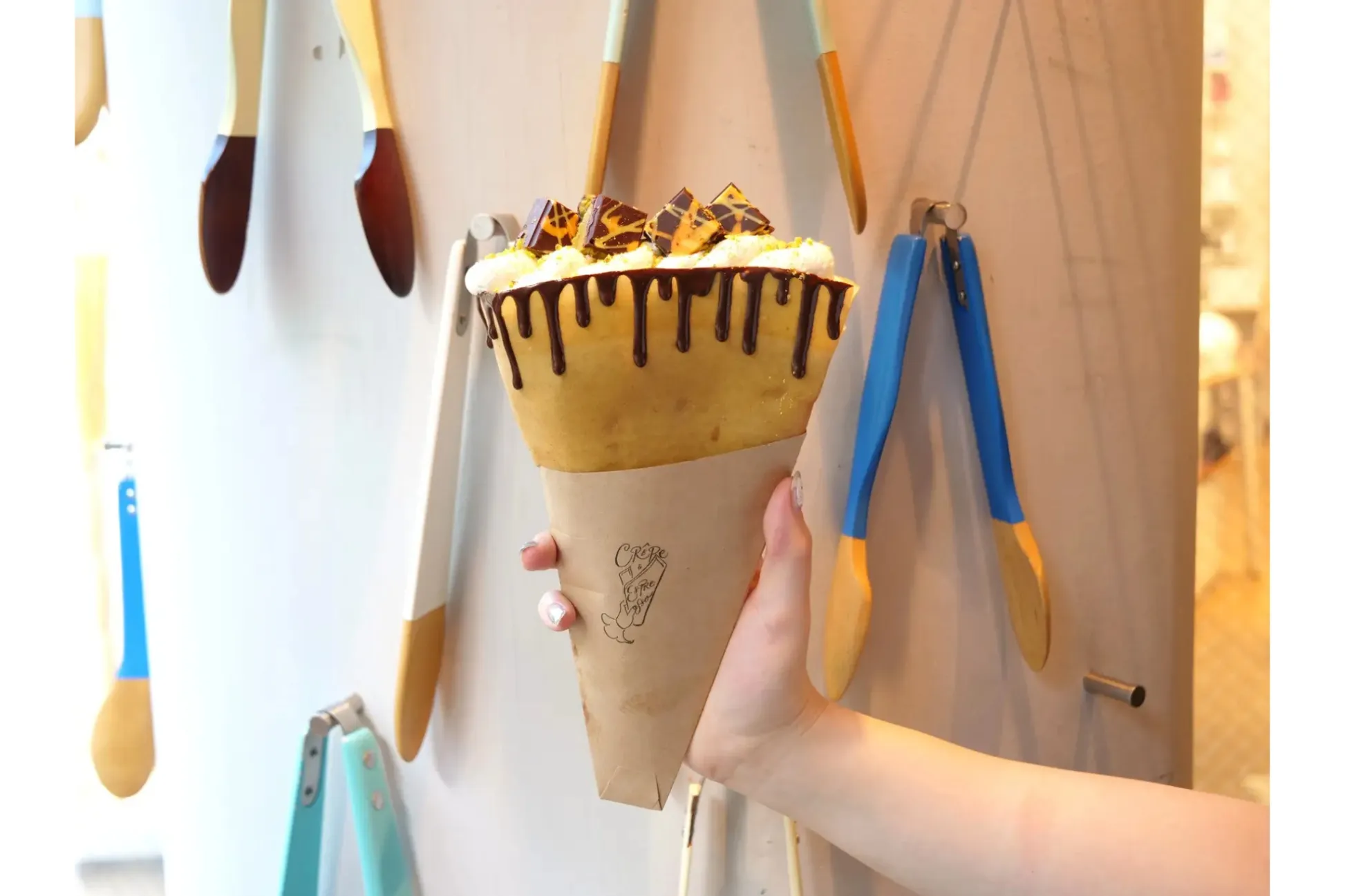 クレープ専門店「クレープとエスプレッソと自由形」が自由が丘にオープン！
