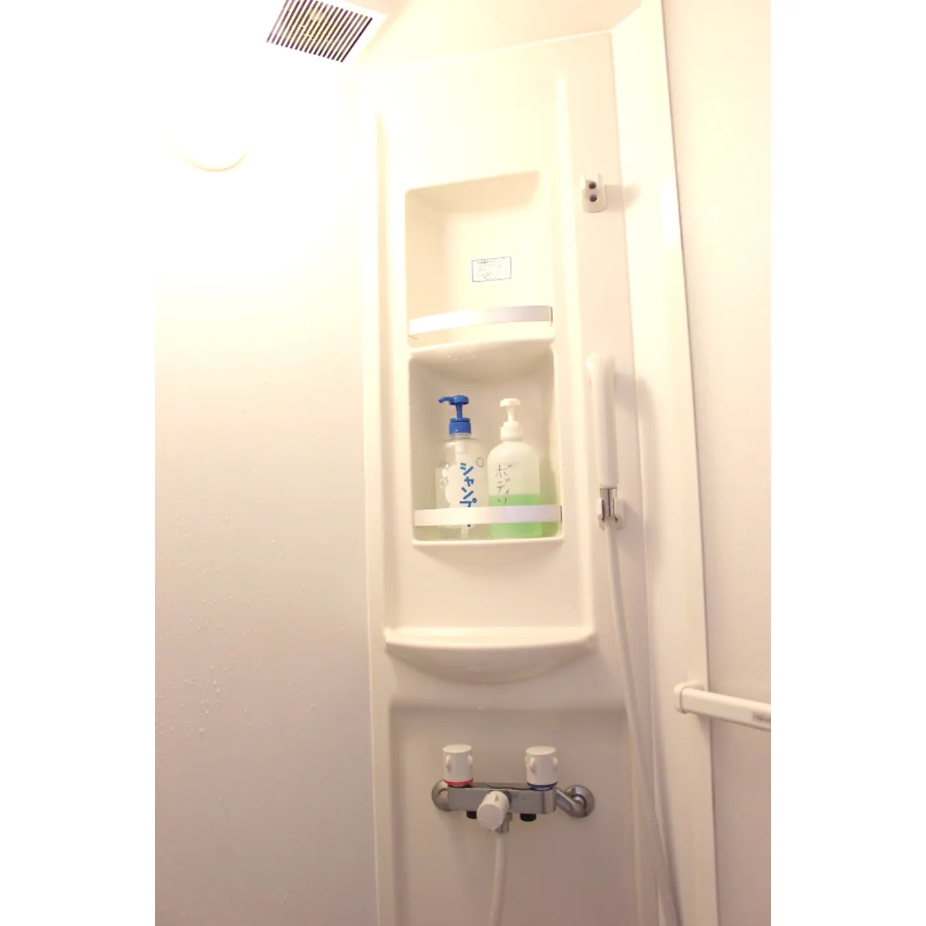 東京駅】シャワーや仮眠もOK！早朝から使える休憩スポット