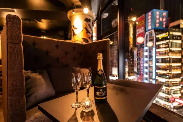 新宿デートどこ行く？人気から穴場まで厳選スポットまとめ