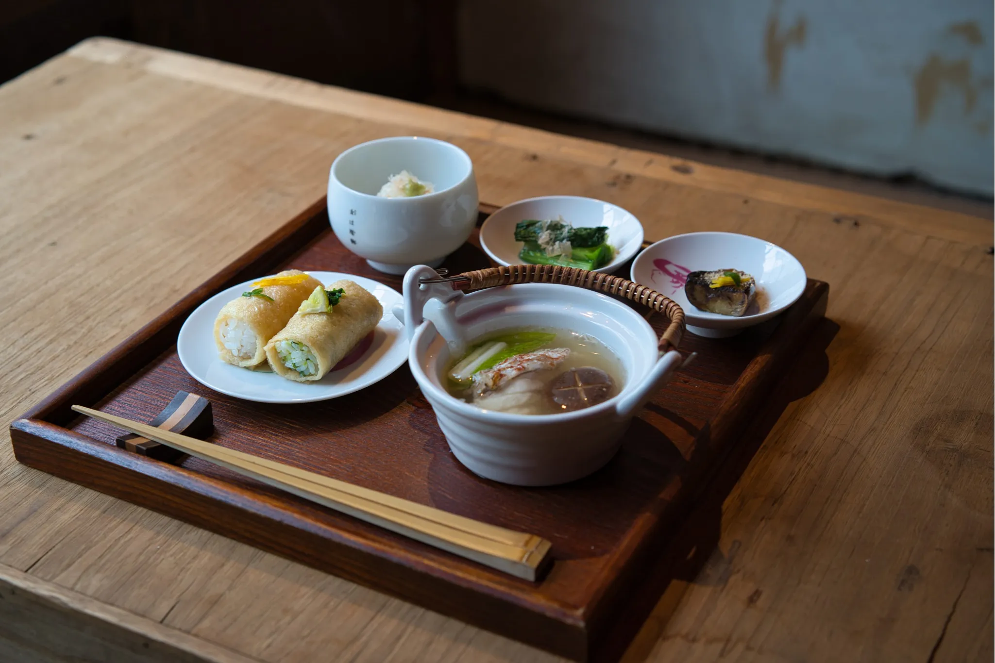【浅草】いなり寿司も味わえる「茶室ニゴウ」オープン