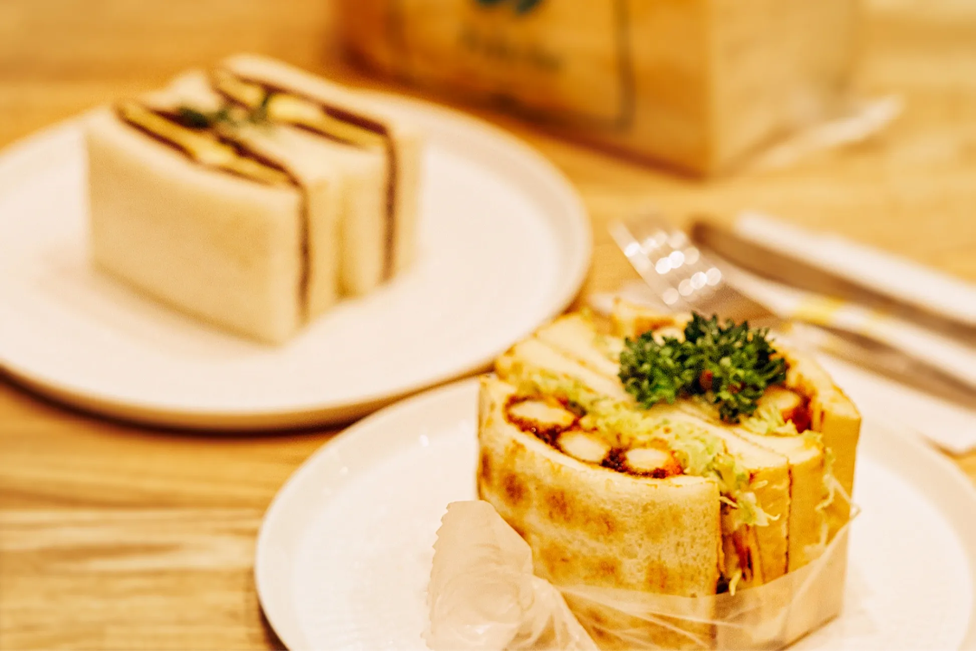 ここでしか味わえない限定サンドも。パンのペリカン直営「ペリカンカフェ 麻布台ヒルズ店」