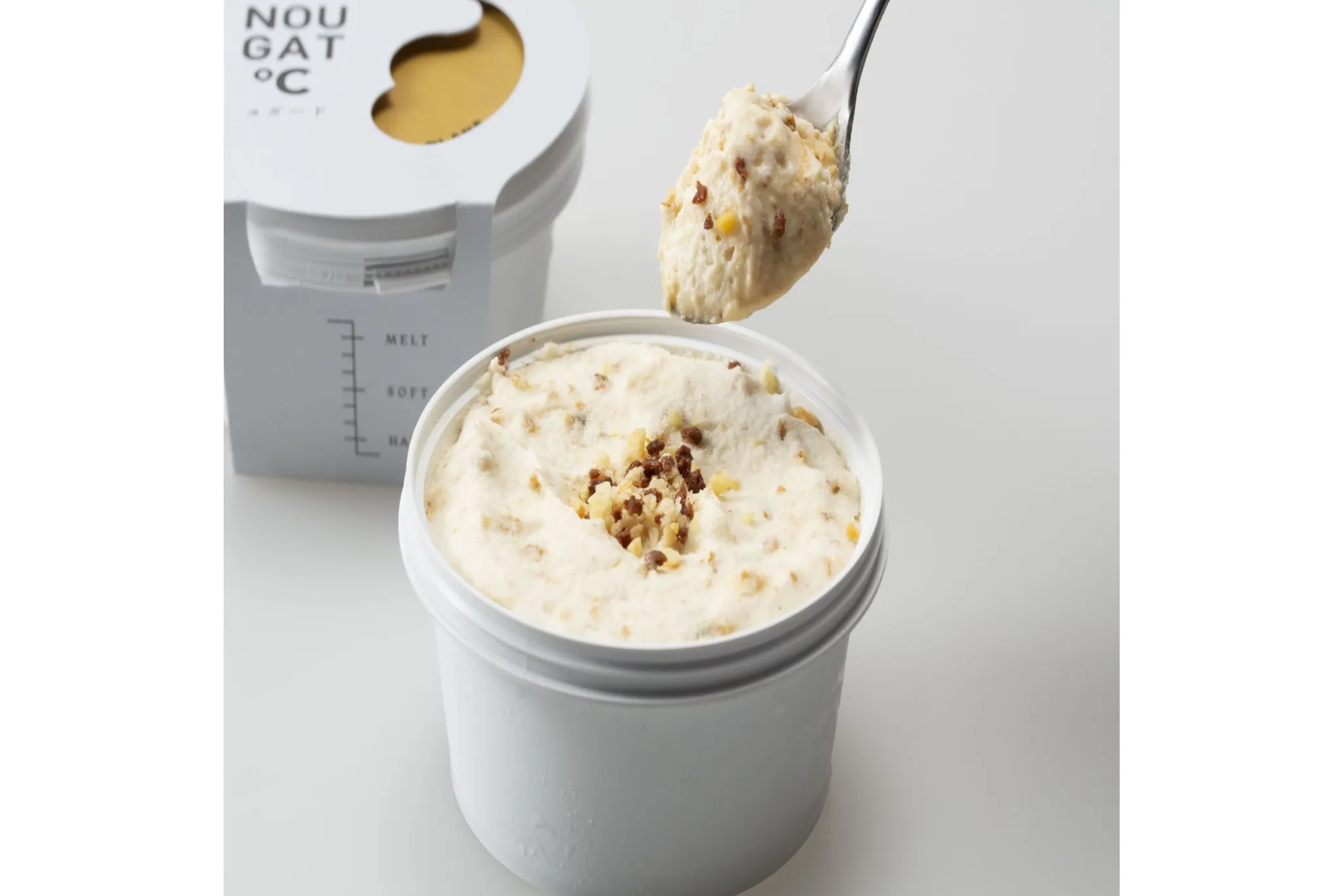 通販で人気の“新食感大人スイーツ”「NOUGAT℃ショップ」品川にオープン