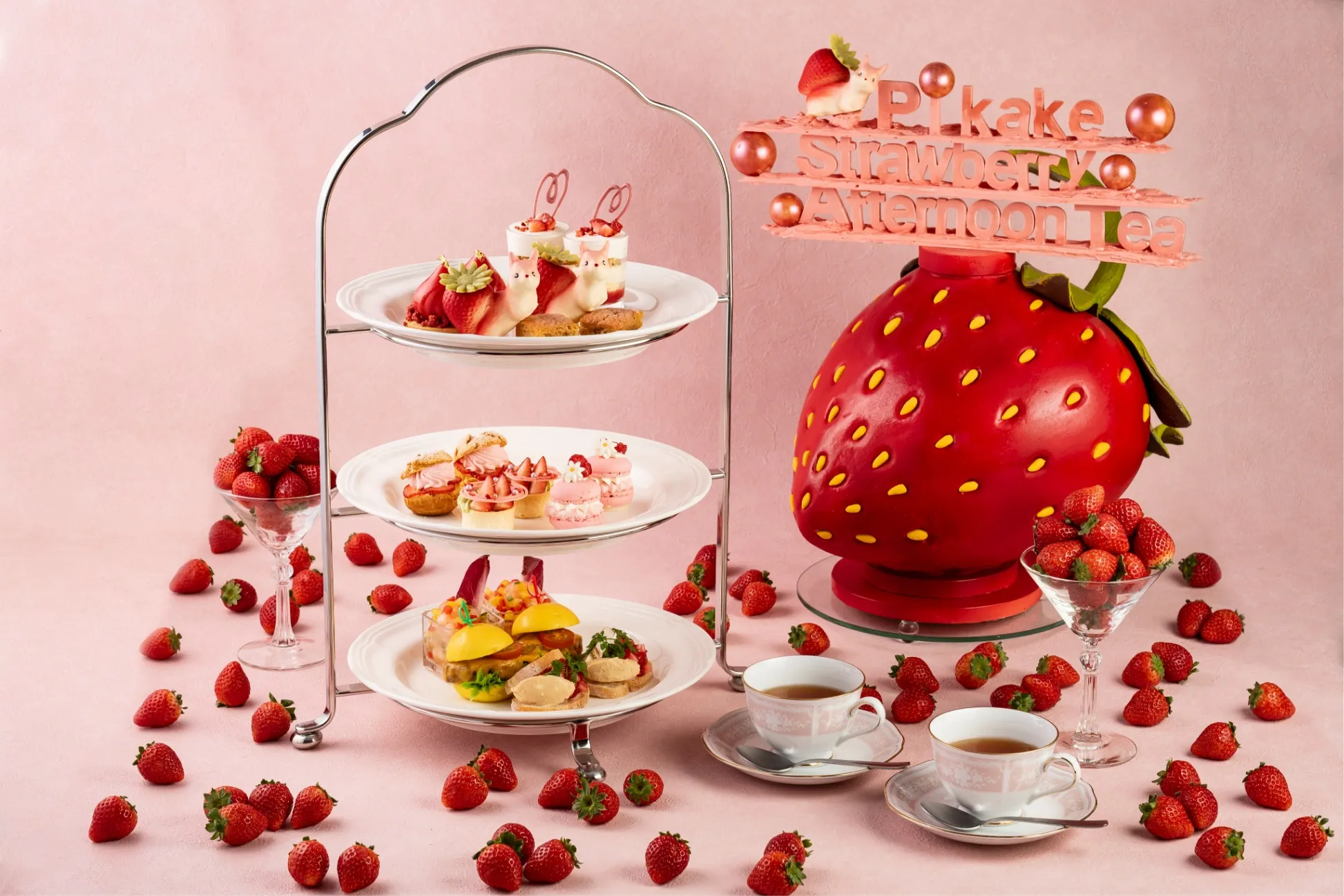 【東京プリンスホテル】“あまおう”を贅沢に使ったいちごアフタヌーンティー登場！