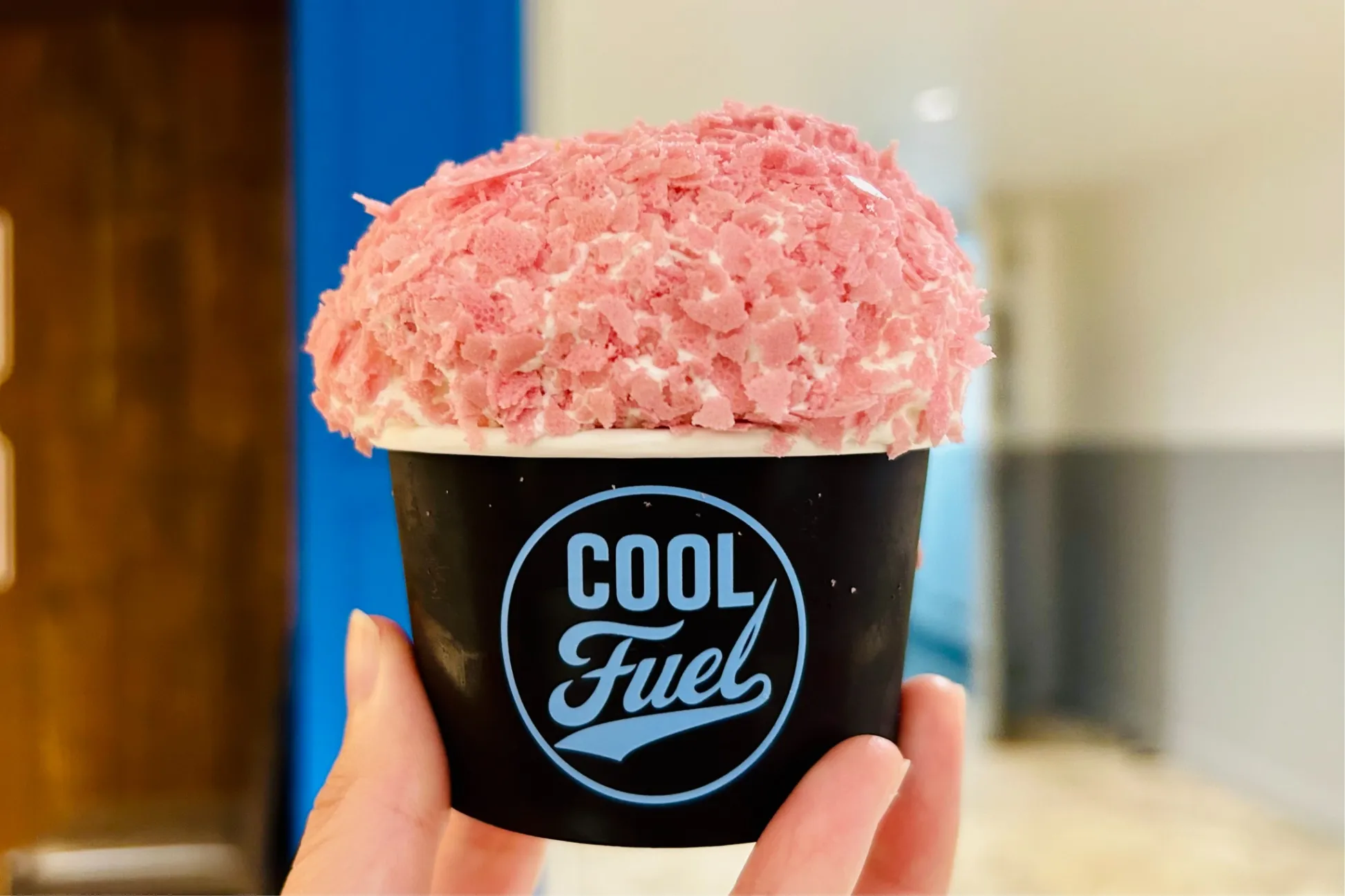 新アイスクリームショップ「クール フューエル」横浜に誕生！“5層構造”の球体ソフトクリーム
